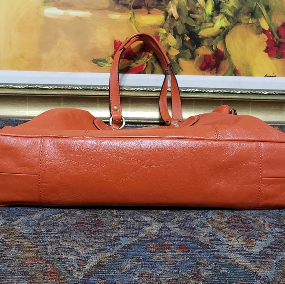 !! 2PC COACH SATCHEL & WALLET - Picture 10 of 12